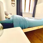 Le Chinchauvaud, Spacieux Avec Balcon